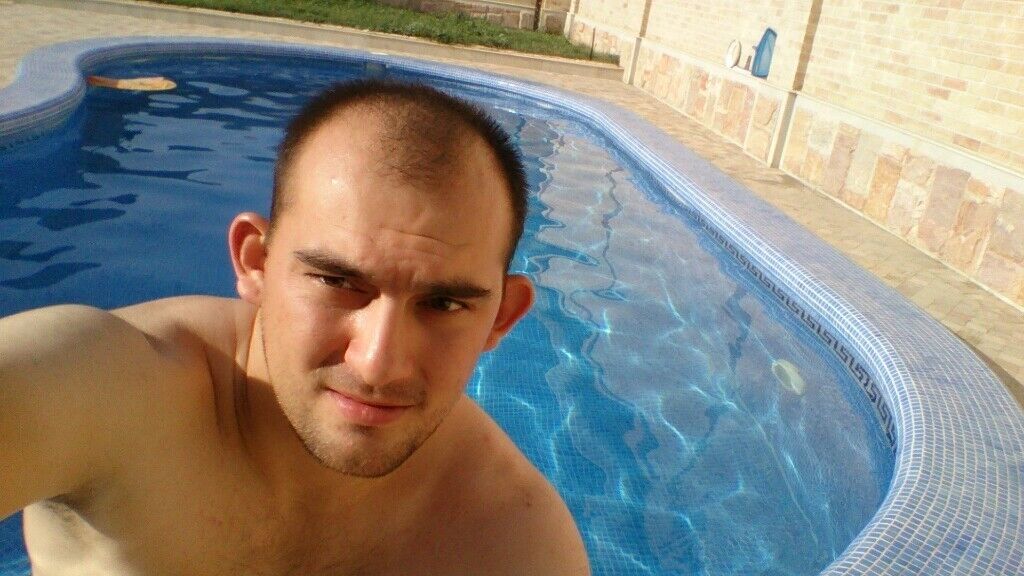  11596177  Nazim, 38 ,    