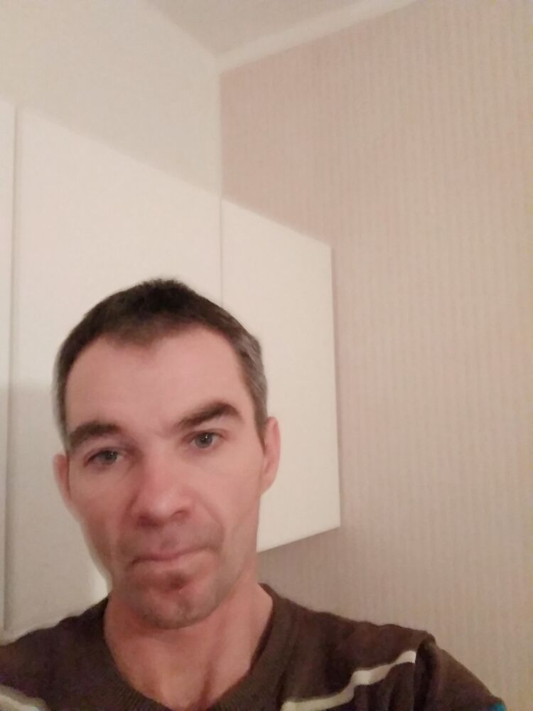  14087847  Robert Kruzo, 48 ,    