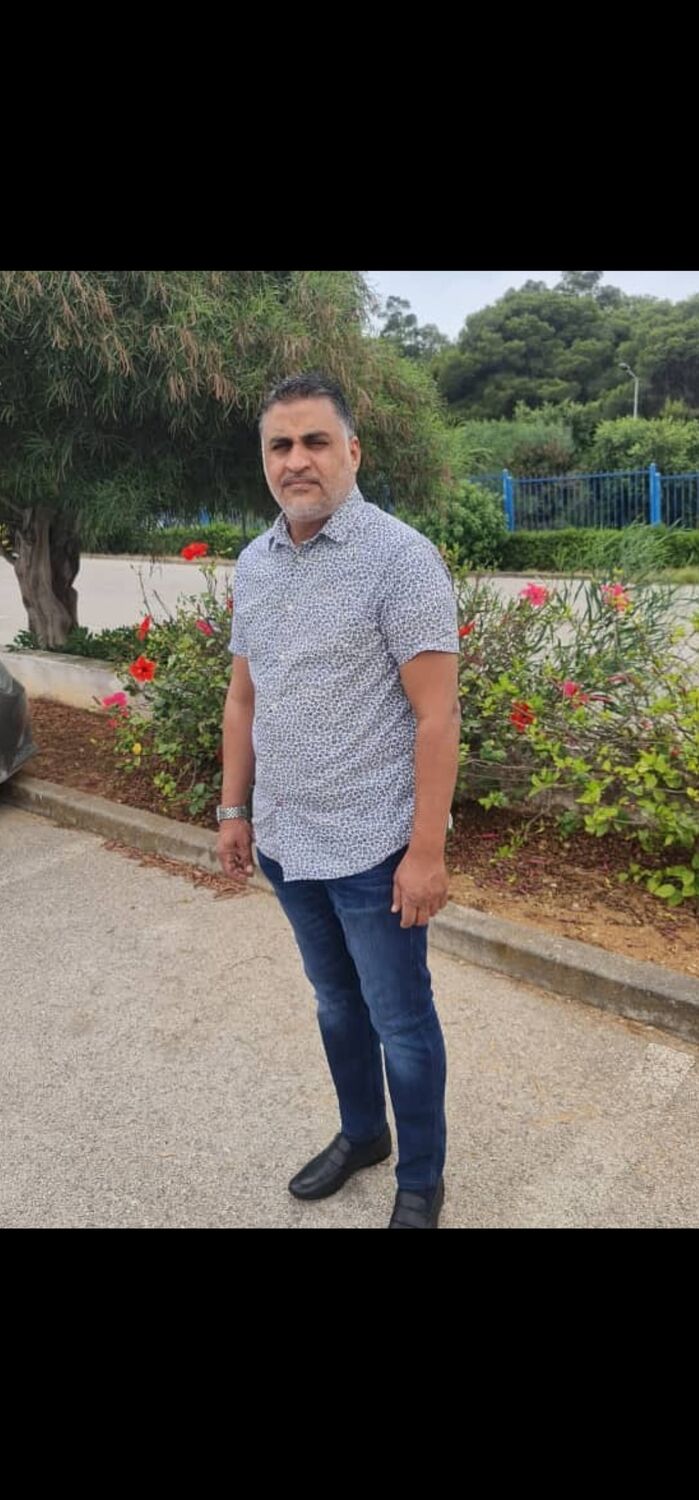  ,   Ali, 45 ,   ,   