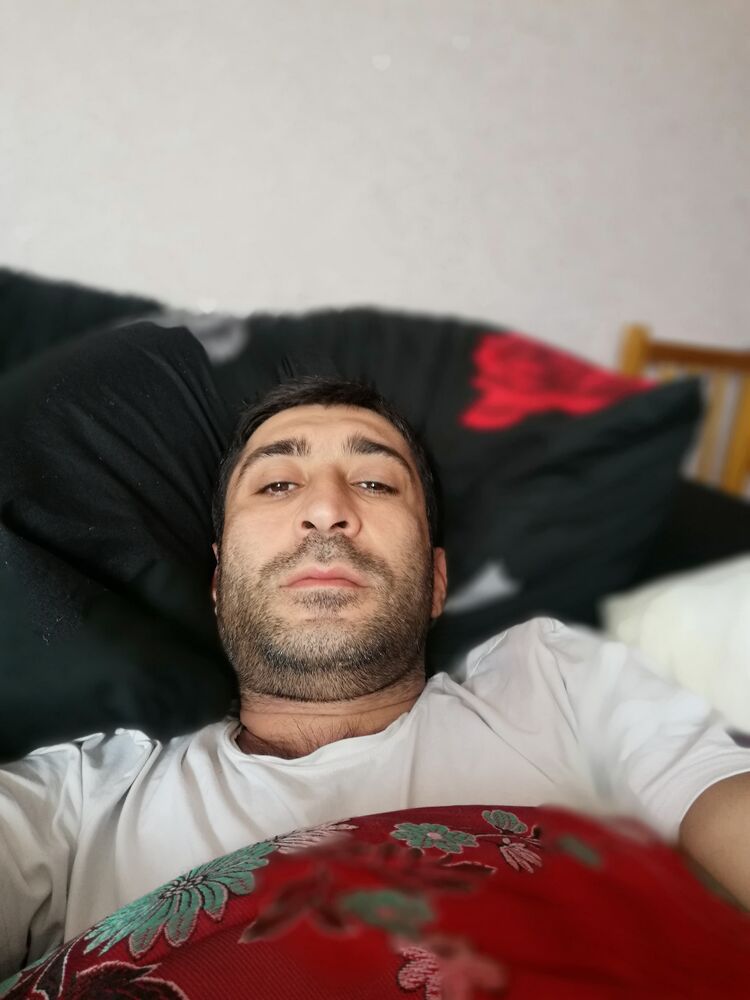  ,   Ruslan, 42 ,   ,   