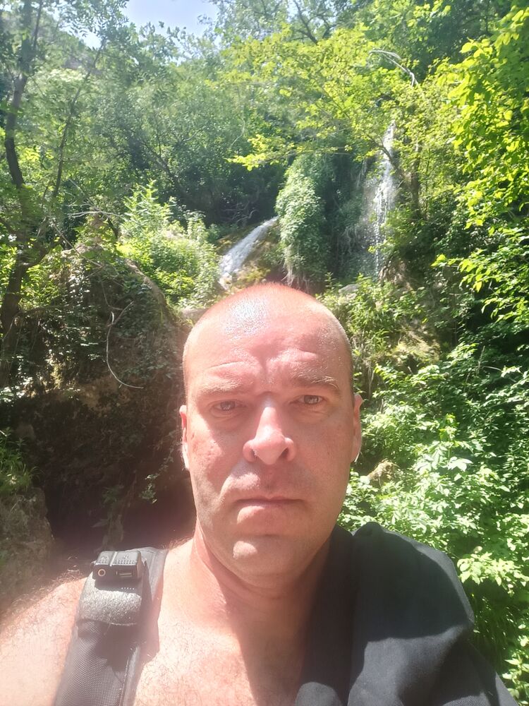  52172487  , 38 ,    