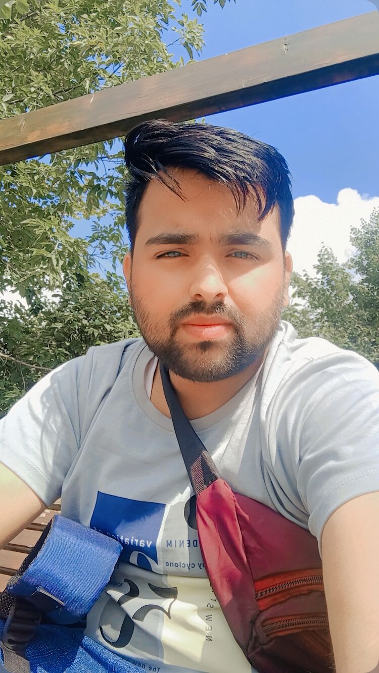  ,   Arjun, 22 ,   ,   