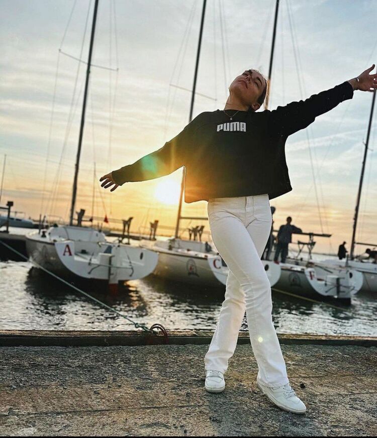  35292527  Aleksandra, 28 ,    