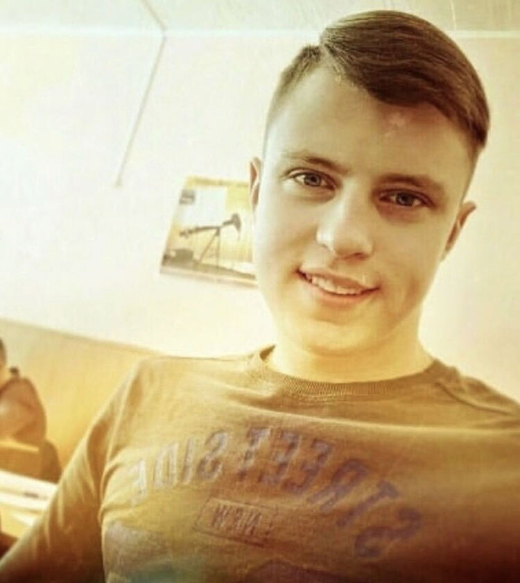  ,   , 28 ,   ,   