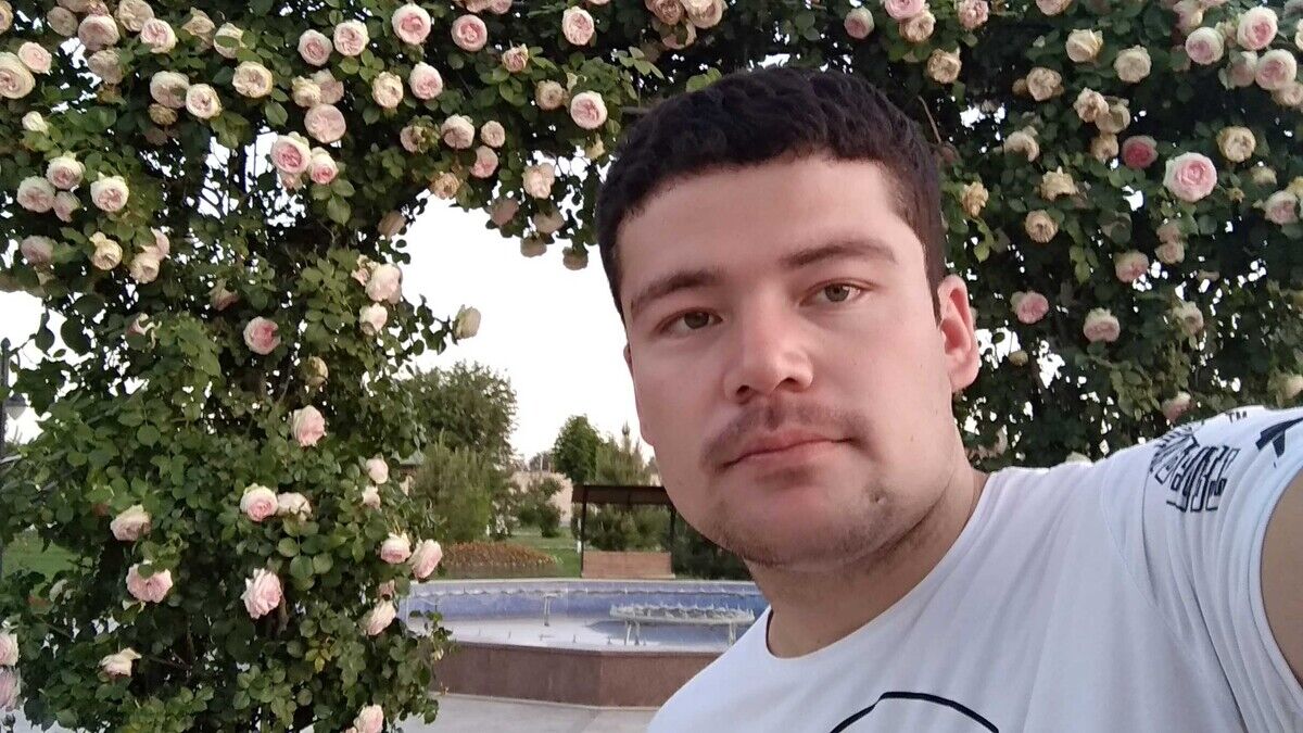  ,   Ruslan, 31 ,   ,   , c 