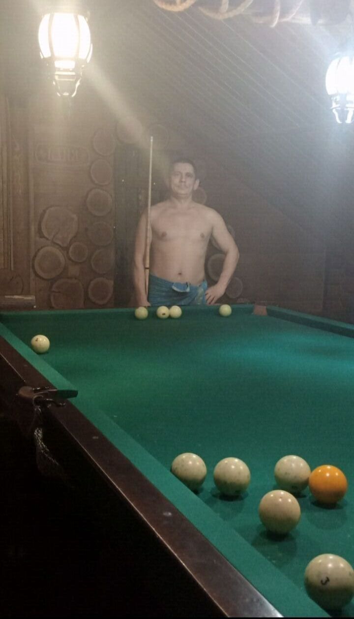  52782717  , 37 ,    