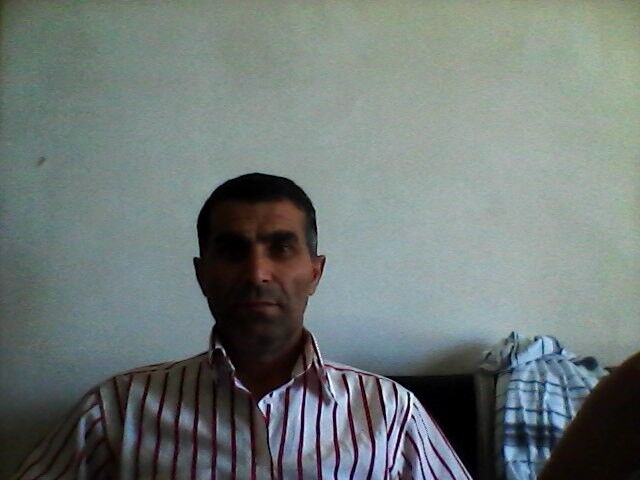  4535707  Tofiq, 43 ,    