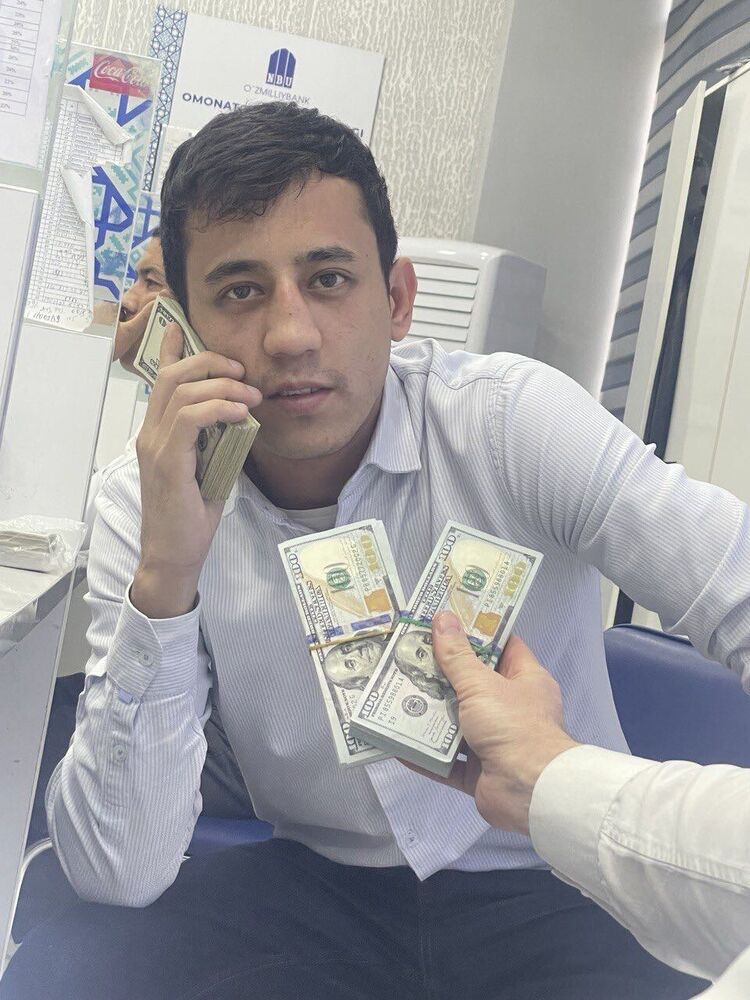  42631787  Javohir, 27 ,    