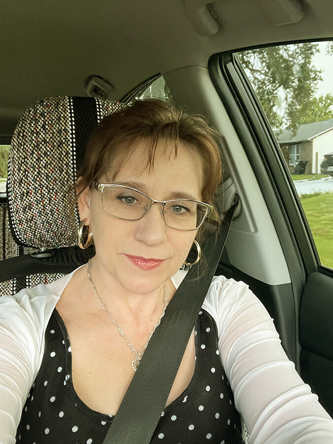  Palm City,   Oksana, 51 ,     , c 