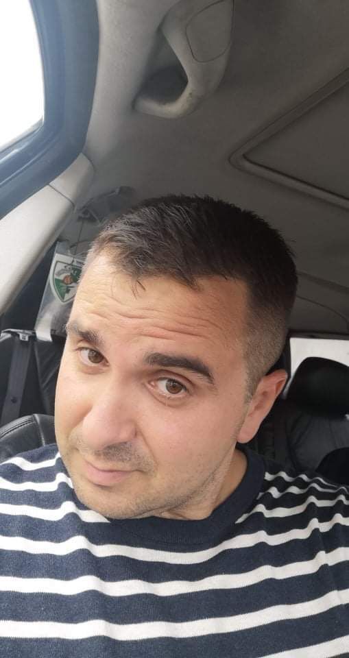  24965587  Tomas, 41 ,    
