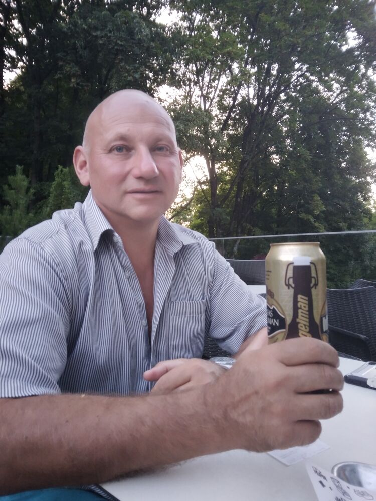  28948787  Jurij, 47 ,    