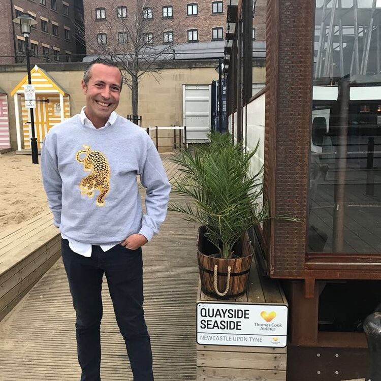  ,   BrianWayne, 52 ,   ,   , c 
