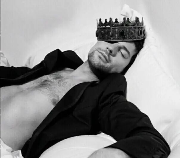  31406317  Sadykov, 39 ,    