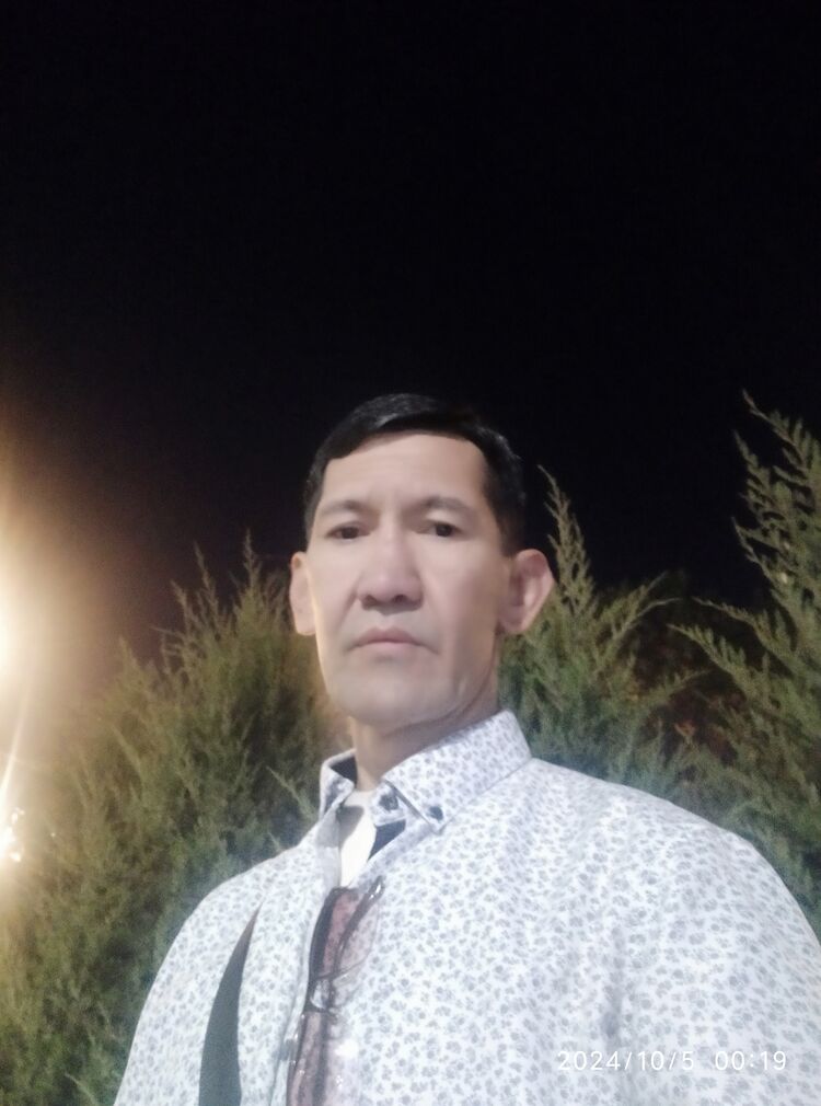  46900977  Ulugbek, 50 ,    