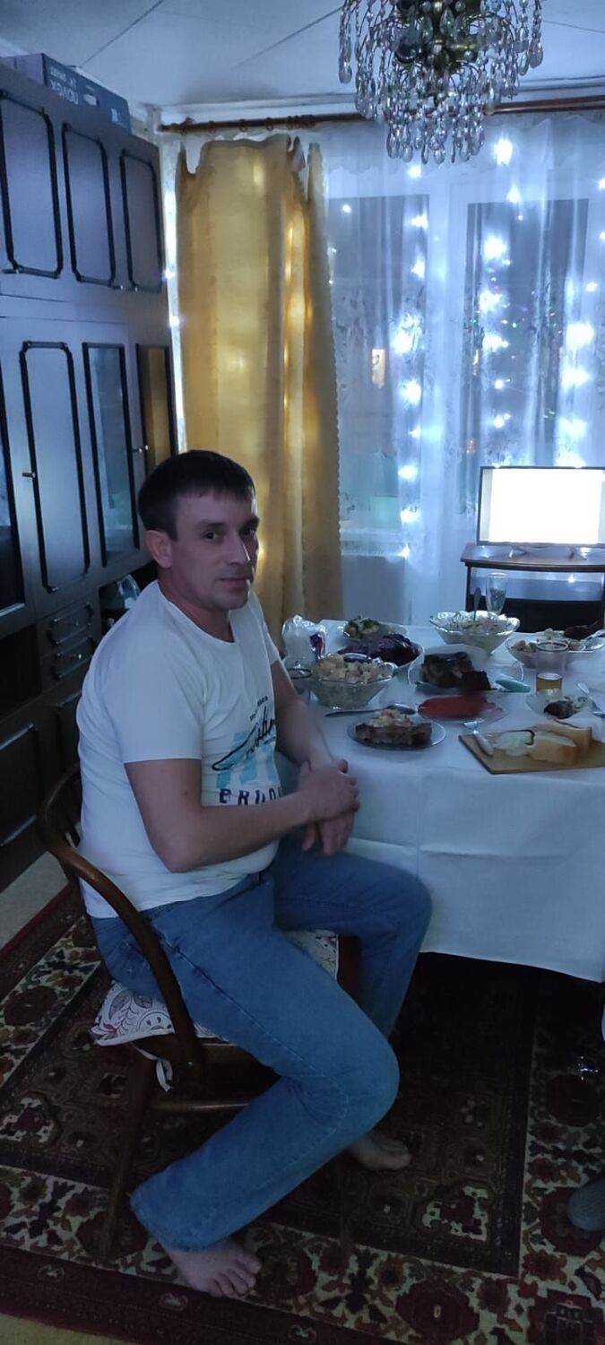  53452857  , 40 ,    