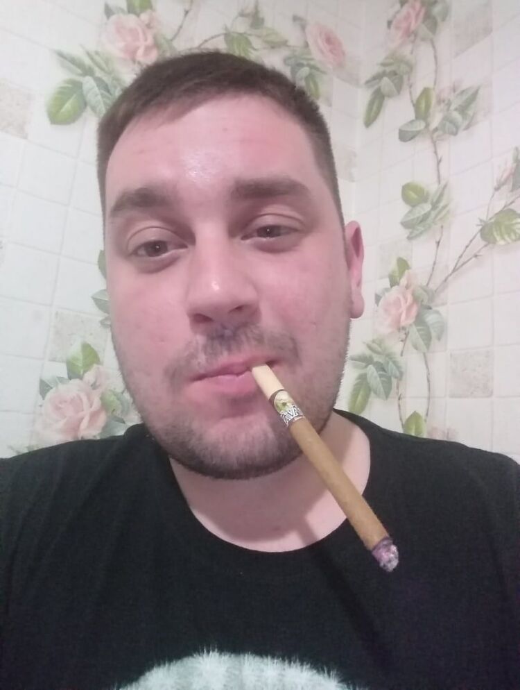  26847317  , 33 ,    