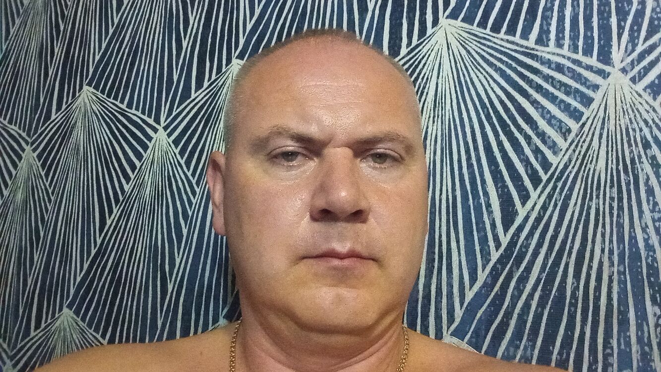  52808887  , 45 ,    --