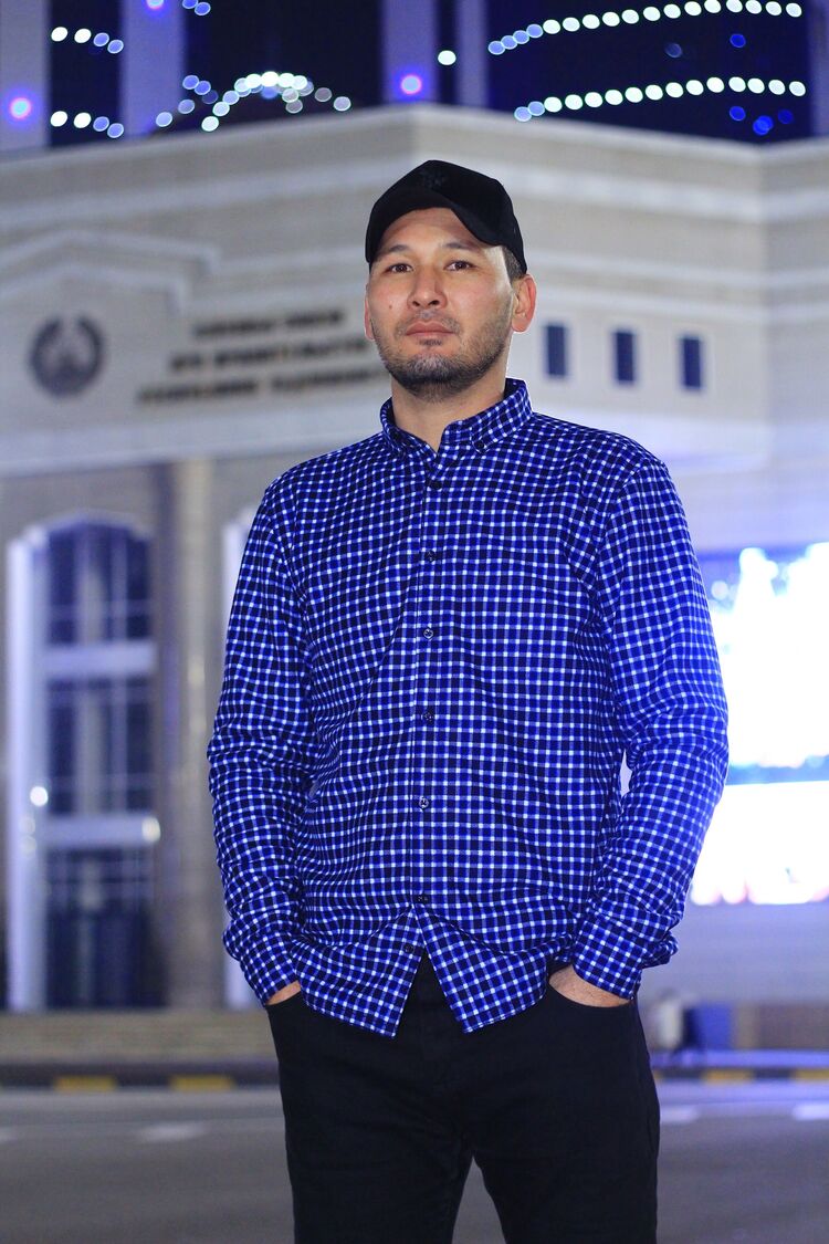 ���� 43738967 ������� �����, 32 ����, ���� ���������� � ����������