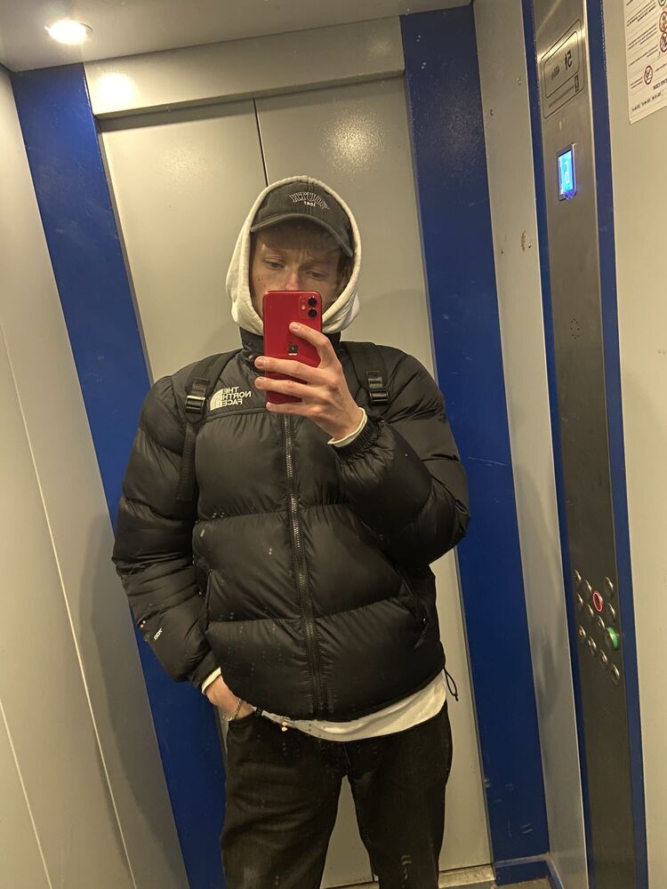  48340457  , 23 ,    -