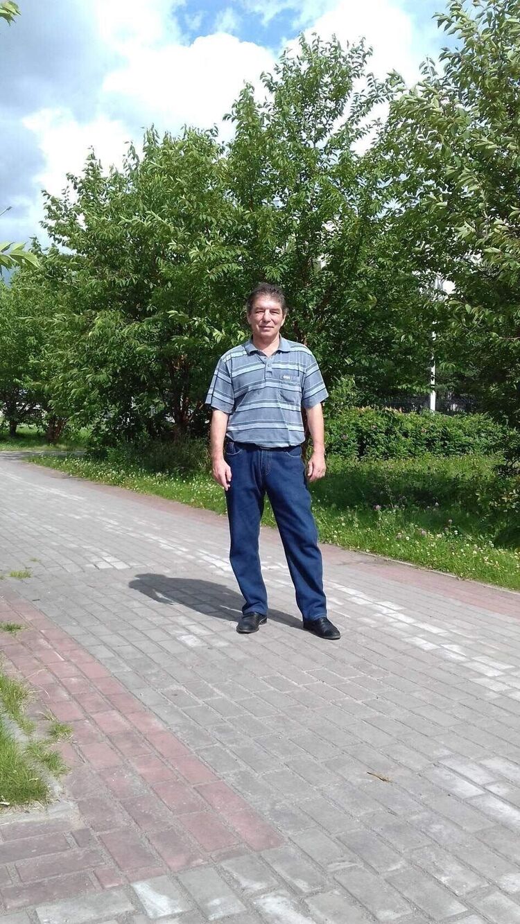  42698817  , 63 ,    
