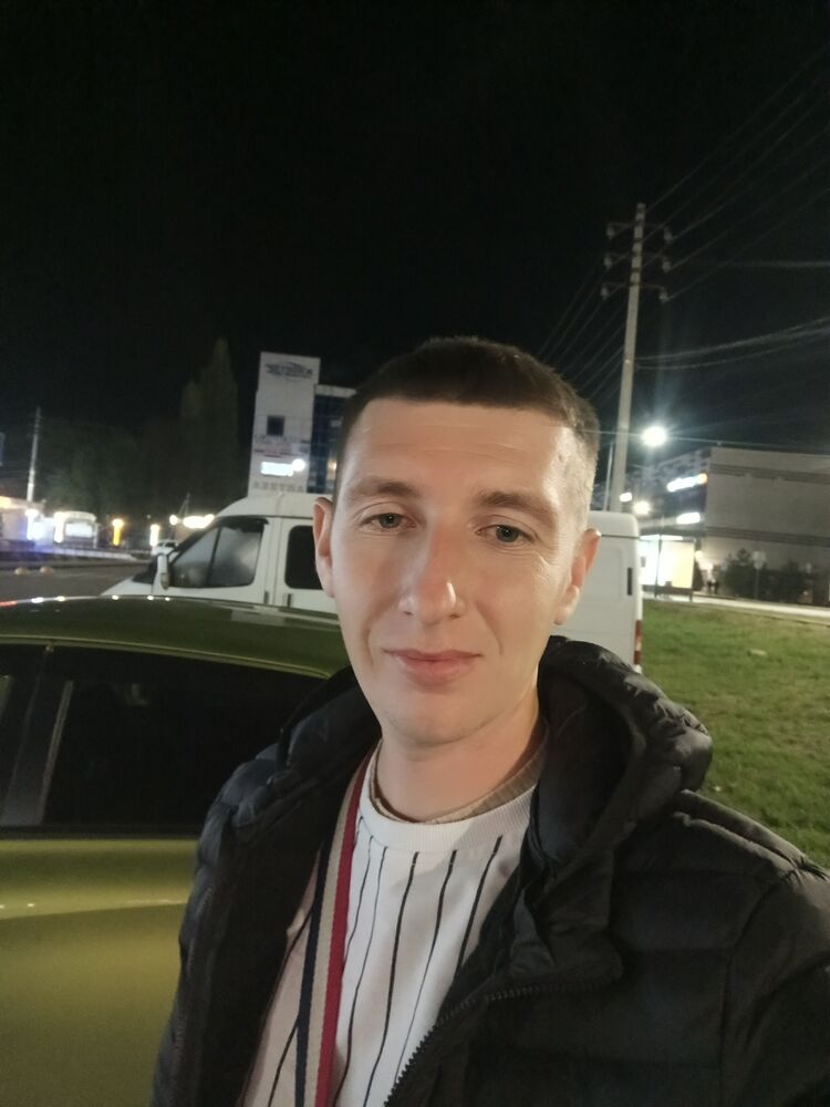 51163017  Maksim, 28 ,     