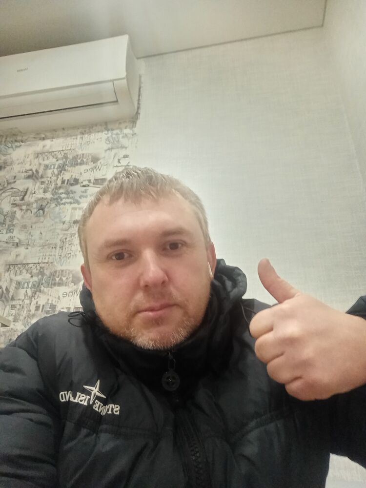  49461647  Aleks, 42 ,    