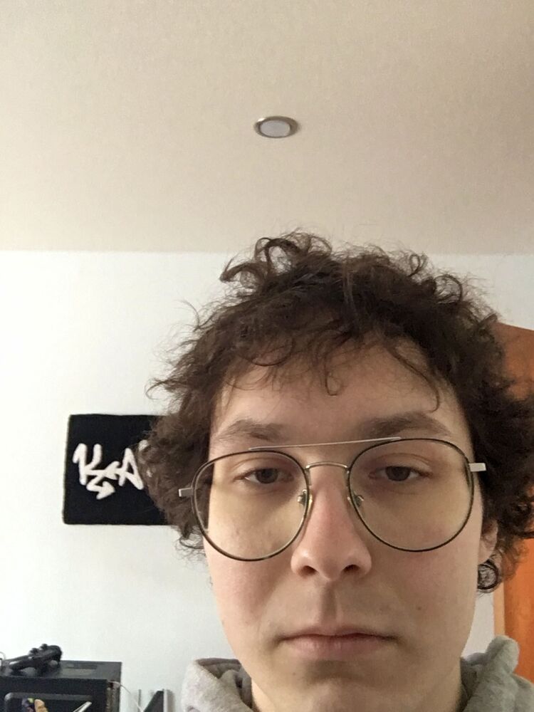  33782447  , 22 ,    -