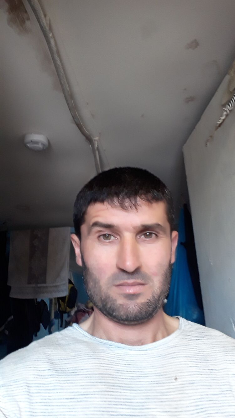  45549717  Kudrat, 47 ,    