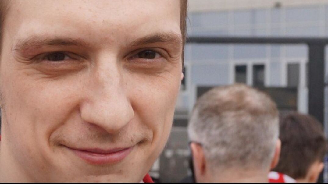  ,   Denis, 32 ,   ,   