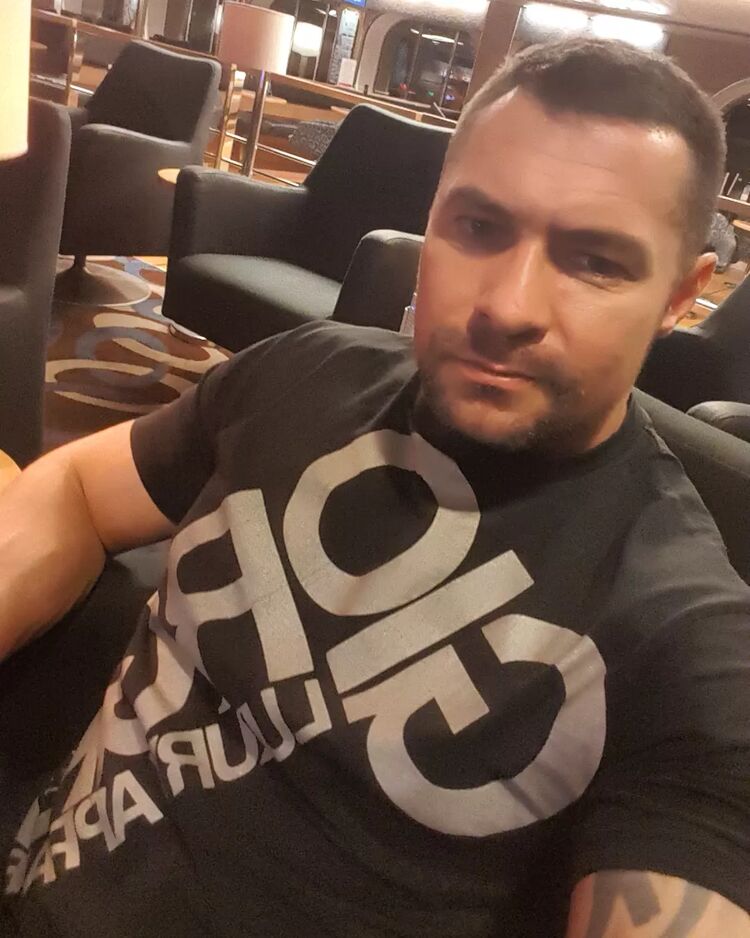 ���� 56137617 ������� �������, 37 ���, ���� ���������� � ������