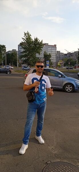  ,   Evgeny, 40 ,   ,   , c 