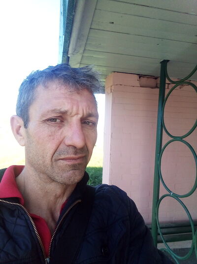  ,   Viktor, 49 ,   ,   