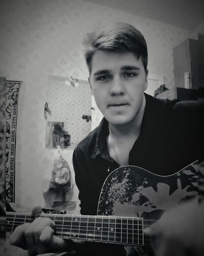  ,   Sergey, 27 ,   