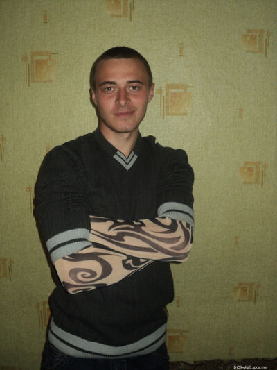  ,   Oleg, 31 ,   
