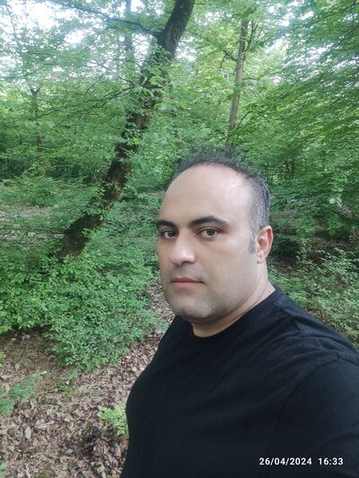  Homberg,   Mohammad, 40 ,   ,   