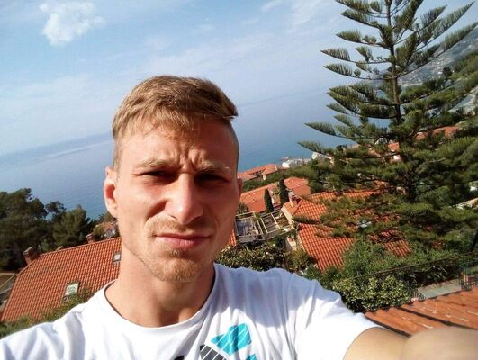  Kladno,   , 32 ,   ,   , c 