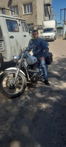  ,   Yurok, 42 ,   c 