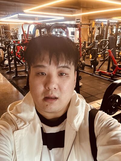  ,   Dima, 37 ,   ,   