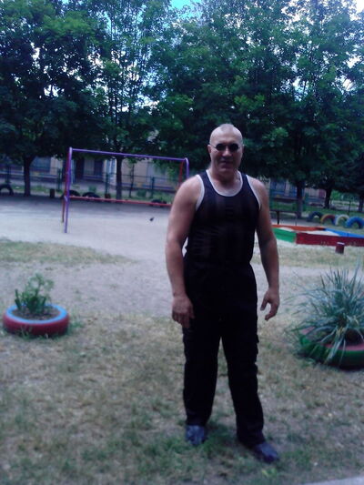   ,   Valery, 54 ,  