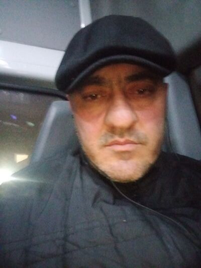  ,   Dali, 47 ,   ,   