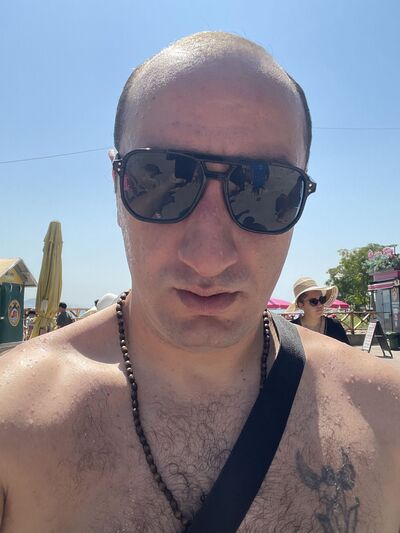  ,   Joni, 34 ,   ,   