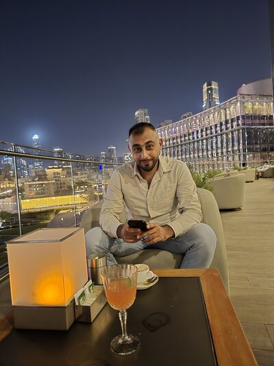  ,   Onik, 28 ,   ,   