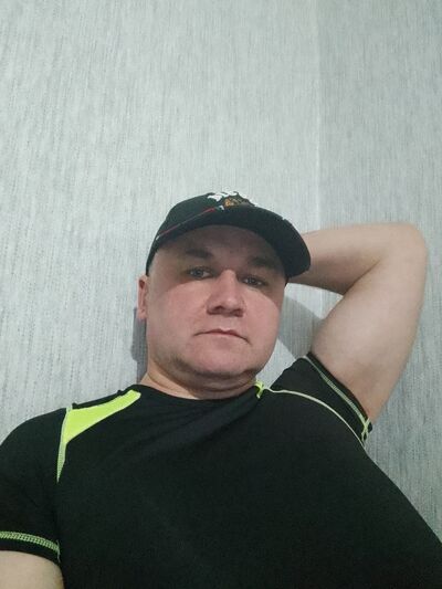  ,   Rolands, 48 ,   c 