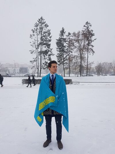  ,   Stas, 23 ,   