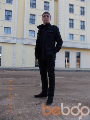   ,   Hesher, 38 ,   