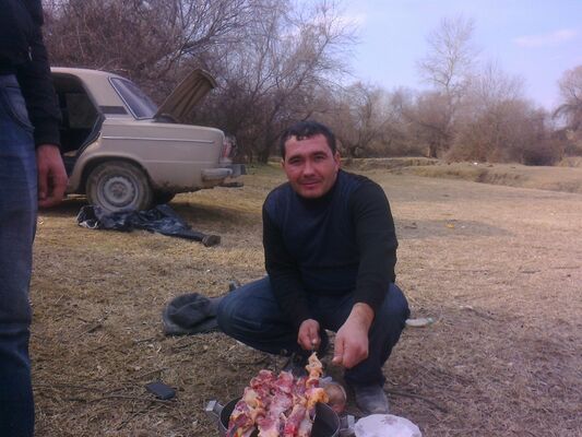  ,   Mansur, 40 ,     , c 