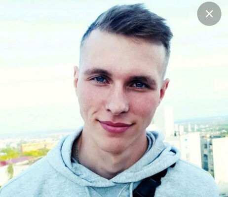  ,   Vlad, 22 ,   ,   