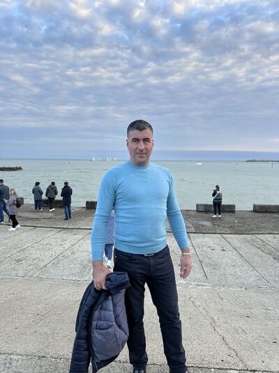  ,   Garik, 42 ,   ,   