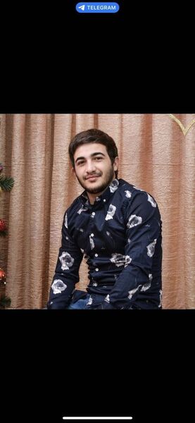  Canary Wharf,   Narek, 31 ,   ,   