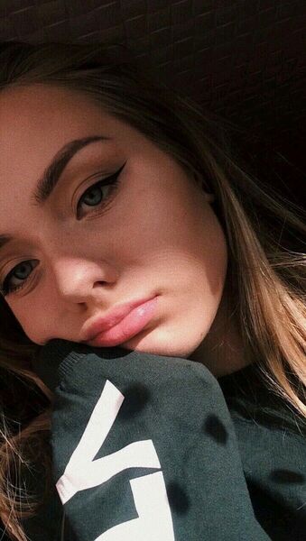  ,   Betti, 25 ,   ,   